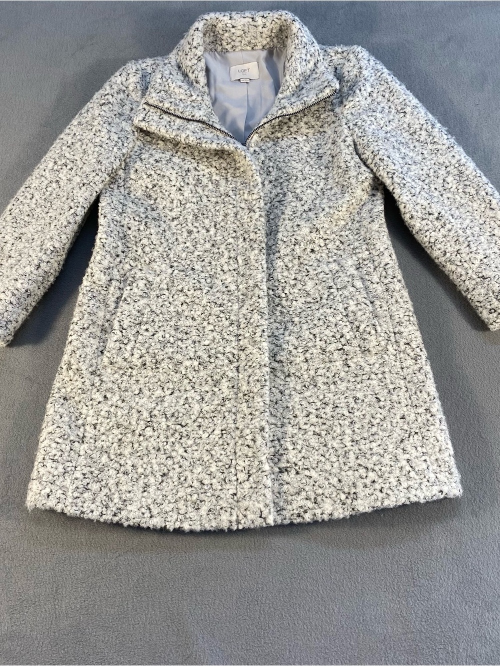 LOFT petite Women’s Bouclé Pea Coat in Light Gray and White, pockets, lined, XSP